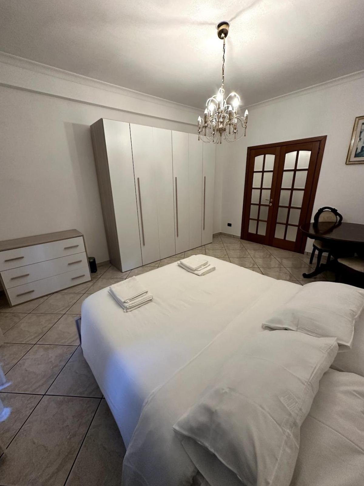 Privatunterkunft Tranquillo Stazione Serenissima, 2 Stanze Private E Cucina Condivisa Con L'host Rom
